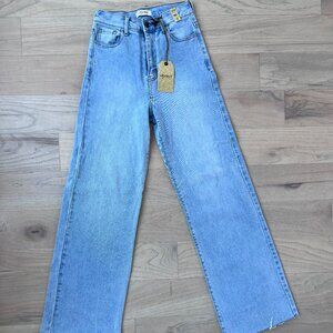 Vibrant High-waisted Wide leg denim jeans